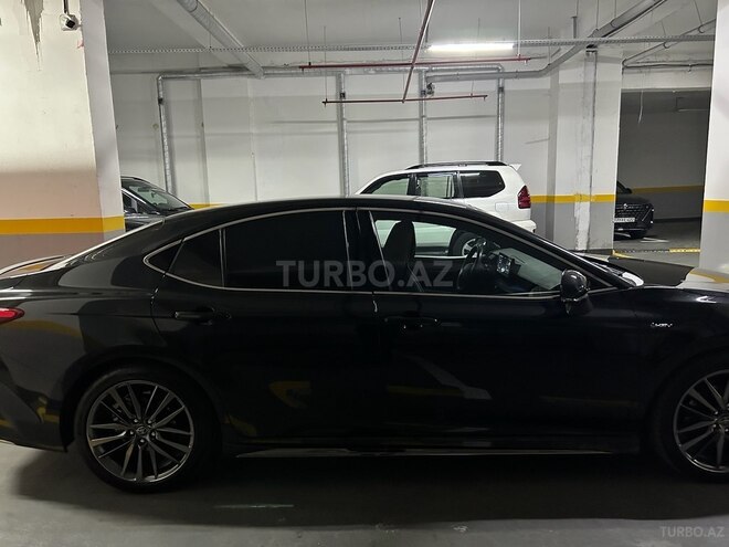 Toyota Camry 2025, 17,300 km - 2.0 l - Bakı
