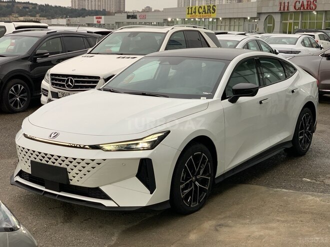 Changan Uni-V iDD-4