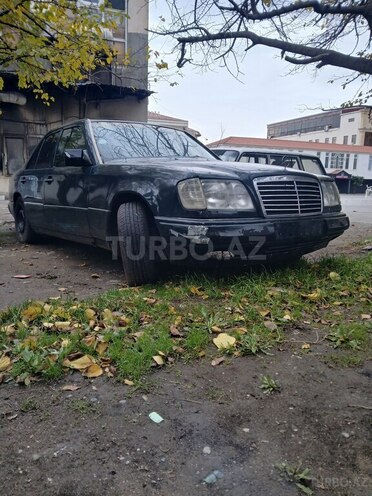 Mercedes E 250 1995, 800,000 km - 2.5 l - Bakı