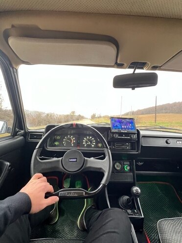 LADA (VAZ) 2107 2010, 37,527 km - 1.6 l - Quba