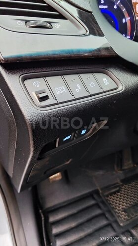 Hyundai Grandeur 2015, 199,000 km - 2.2 l - Bakı