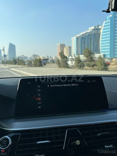 BMW 520 2017, 196,000 km - 2.0 l - Bakı