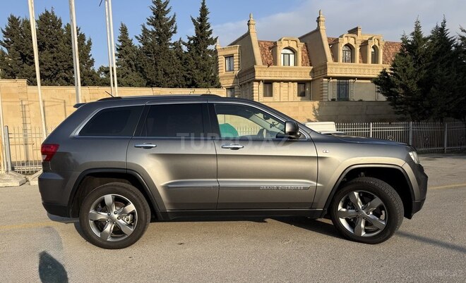 Jeep Grand Cherokee 2012, 111,000 km - 3.6 l - Bakı