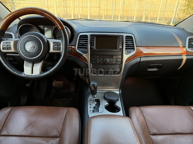 Jeep Grand Cherokee 2012, 111,000 km - 3.6 l - Bakı