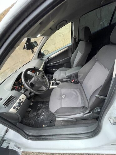 Opel Astra 2008, 300,000 km - 1.3 l - Bakı