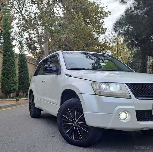 Suzuki Grand Vitara 2009, 169,000 km - 2.4 л - Bakı