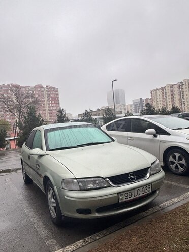 Opel Vectra 1996, 360,600 km - 2.0 l - Bakı