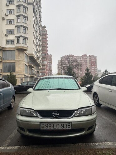 Opel Vectra 1996, 360,600 km - 2.0 l - Bakı