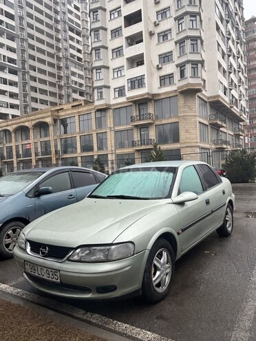 Opel Vectra 1996, 360,600 km - 2.0 l - Bakı