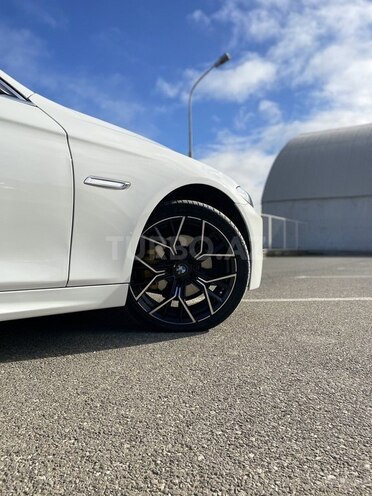 BMW 528 2013, 200,000 km - 2.0 l - Bakı