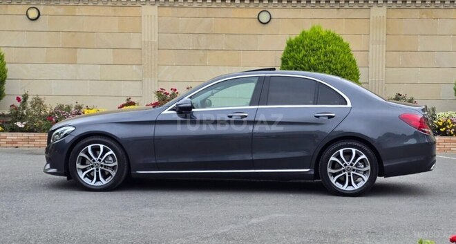 Mercedes C 220 d 2016, 238,500 km - 2.1 l - Bakı