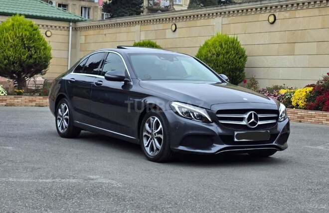 Mercedes C 220 d 2016, 238,500 km - 2.1 l - Bakı