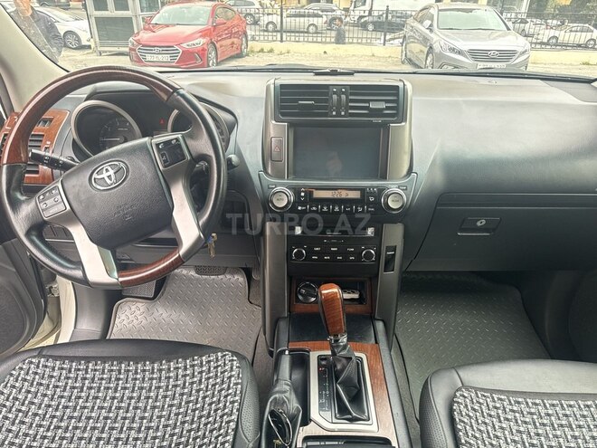 Toyota Land Cruiser Prado 2009, 142,000 km - 2.7 l - Bakı