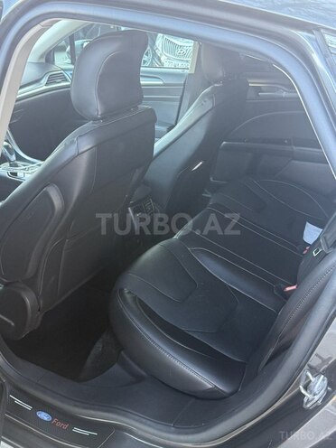 Ford Fusion (North America)-8