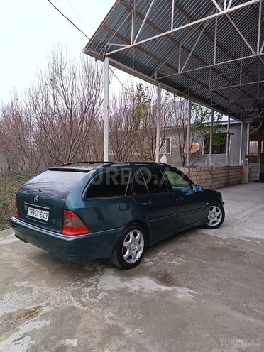 Mercedes C 200 2000, 623,580 km - 2.2 l - Göyçay