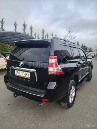 Toyota Land Cruiser Prado 2011, 257,000 km - 2.7 l - Quba