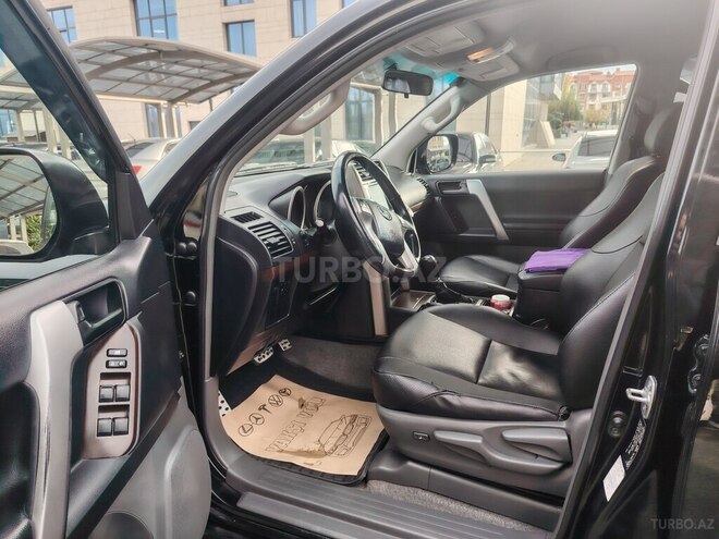 Toyota Land Cruiser Prado 2011, 257,000 km - 2.7 l - Quba
