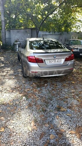 BMW 528 2013, 187,500 km - 2.0 l - Qax