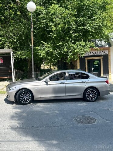 BMW 528 2013, 187,500 km - 2.0 l - Qax