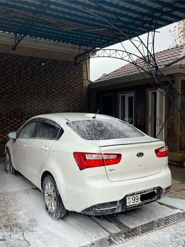 Kia Rio 2012, 300,131 km - 1.4 l - Şirvan