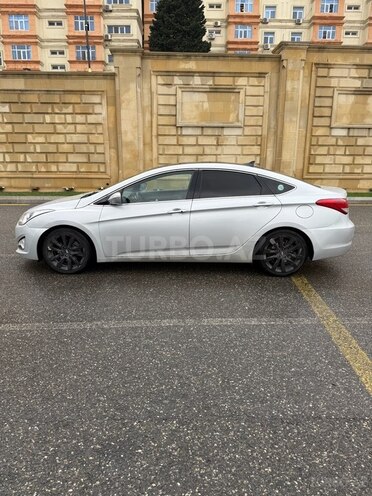 Hyundai i40 2012, 320,000 km - 1.7 l - Bakı
