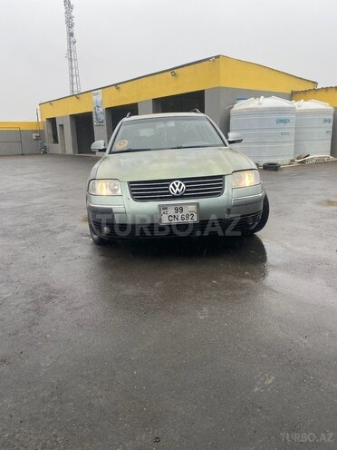 Volkswagen Passat 2004, 250,000 km - 1.8 л - Sumqayıt