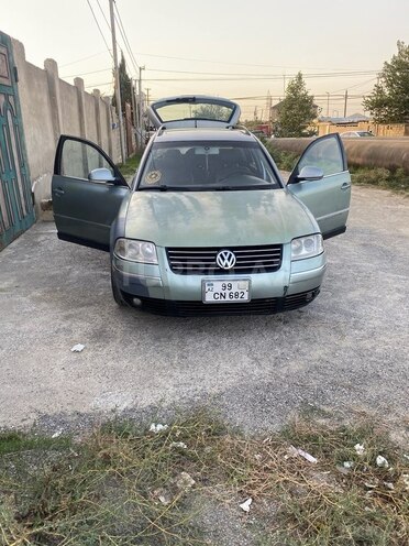 Volkswagen Passat 2004, 250,000 km - 1.8 л - Sumqayıt