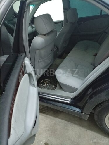 Mercedes E 240 1999, 326,000 km - 2.6 l - Bakı