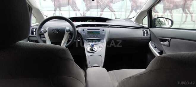 Toyota Prius 2010, 300,000 km - 1.8 l - Bakı