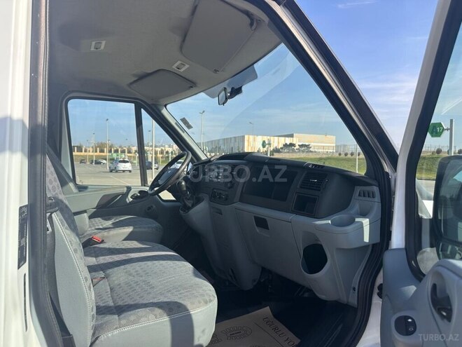 Ford Transit 2011, 202,000 km - 2.2 л - Bakı