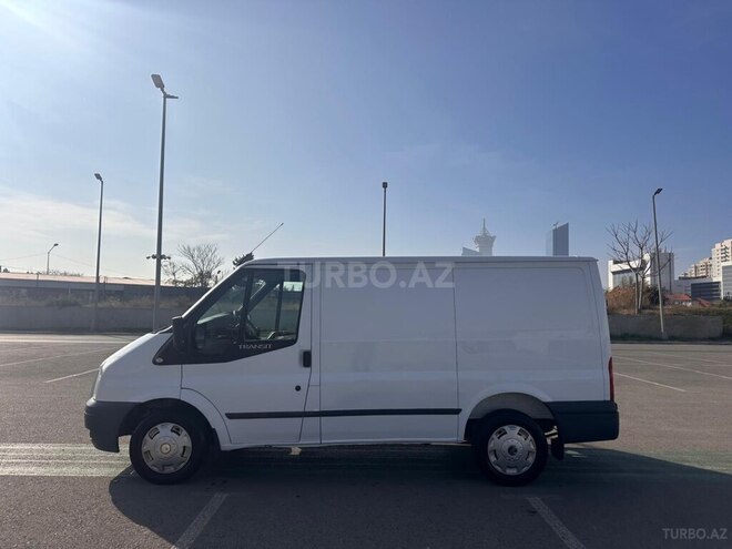 Ford Transit 2011, 202,000 km - 2.2 л - Bakı