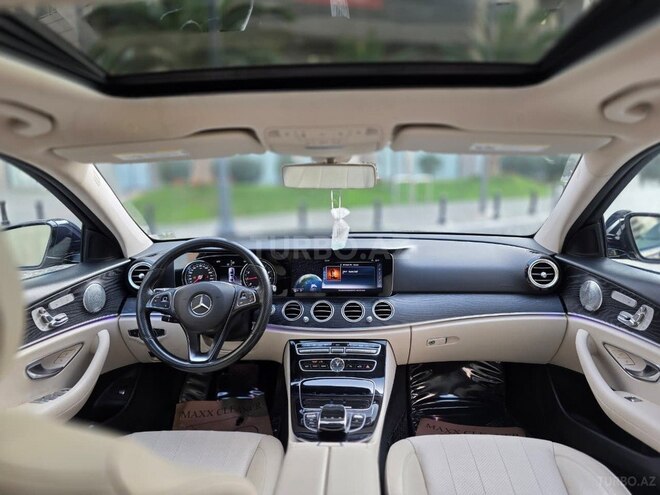 Mercedes E 300 4MATIC 2016, 76,800 km - 2.0 л - Bakı