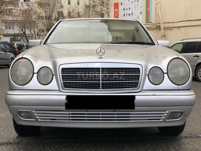 Mercedes E 240 1999, 401,000 km - 2.4 l - Bakı