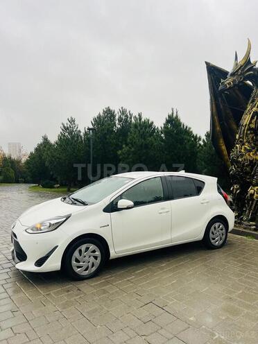Toyota Aqua 2017, 125,000 km - 1.5 l - Bakı