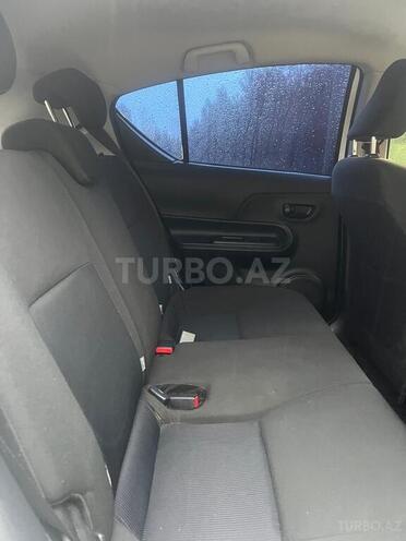 Toyota Aqua 2017, 125,000 km - 1.5 l - Bakı