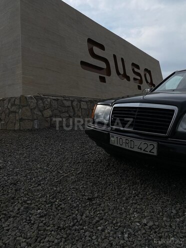 Mercedes E 250 1995, 665,908 km - 2.5 л - Bakı