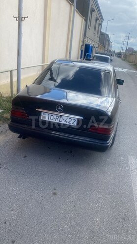 Mercedes E 250 1995, 665,908 km - 2.5 л - Bakı