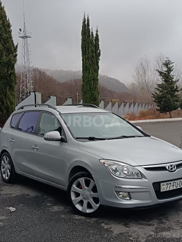 Hyundai i30 2009, 330,000 km - 1.6 л - Qəbələ