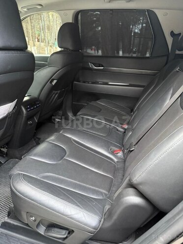 Hyundai Palisade-5