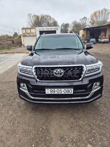 Toyota Land Cruiser 2010, 300,000 km - 4.5 л - Salyan