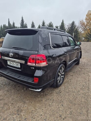 Toyota Land Cruiser 2010, 300,000 km - 4.5 л - Salyan