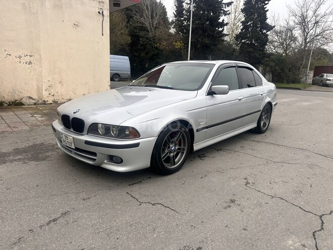 BMW 525 2003, 326,000 km - 2.5 l - Bakı