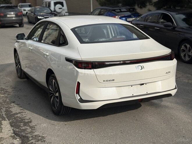 Changan Qiyuan A05 2025, 0 km - 1.5 l - Bakı