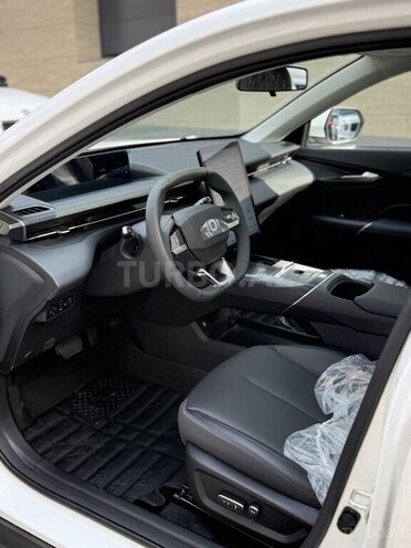 Changan Qiyuan A05 2025, 0 km - 1.5 l - Bakı