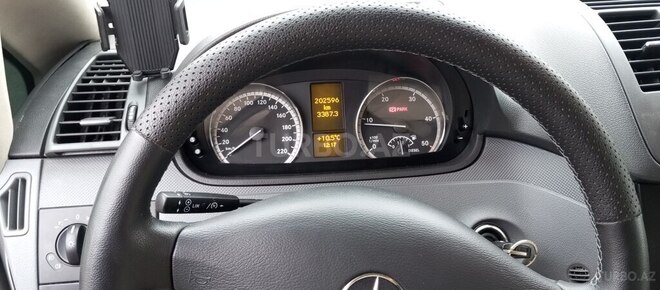 Mercedes  2010, 202,569 km - 2.1 l - Bakı
