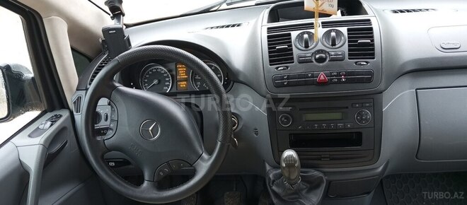 Mercedes  2010, 202,569 km - 2.1 l - Bakı