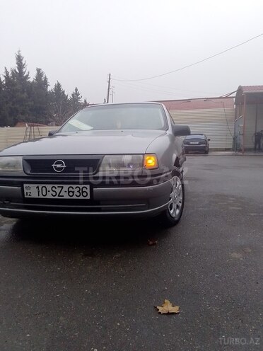 Opel Vectra 1993, 350,000 km - 2.0 l - Tovuz