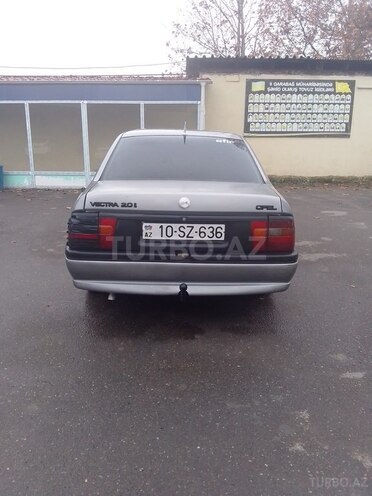 Opel Vectra 1993, 350,000 km - 2.0 l - Tovuz