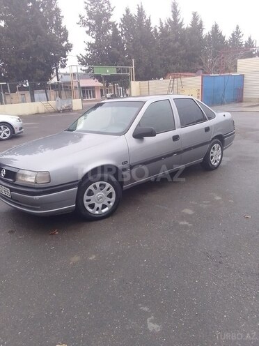 Opel Vectra 1993, 350,000 km - 2.0 l - Tovuz