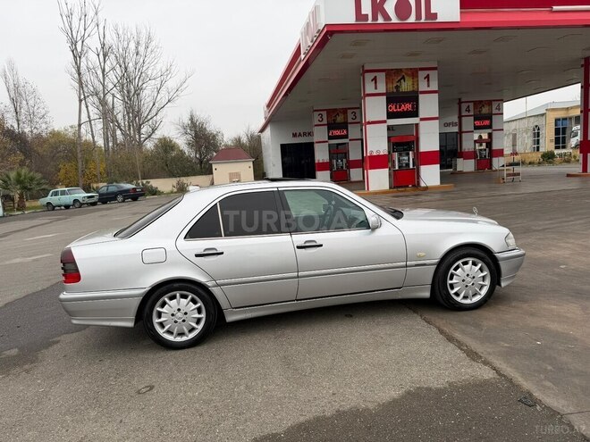 Mercedes C 200 1999, 252,473 km - 2.0 l - Ağcabədi